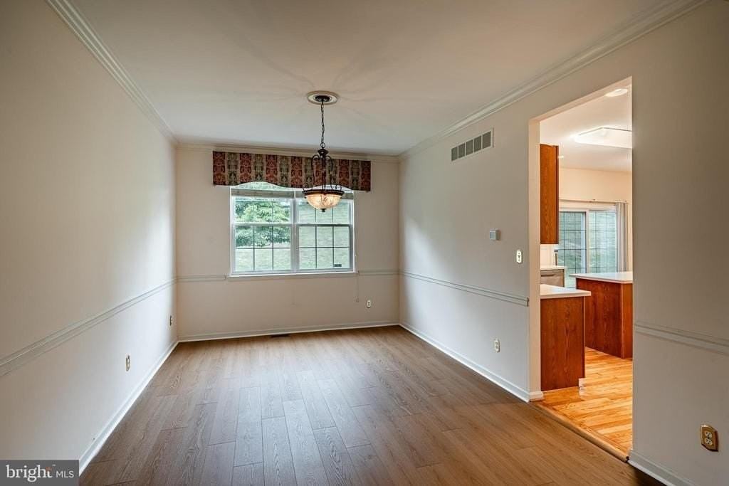 129 Spur Ln - Photo 7 of 31