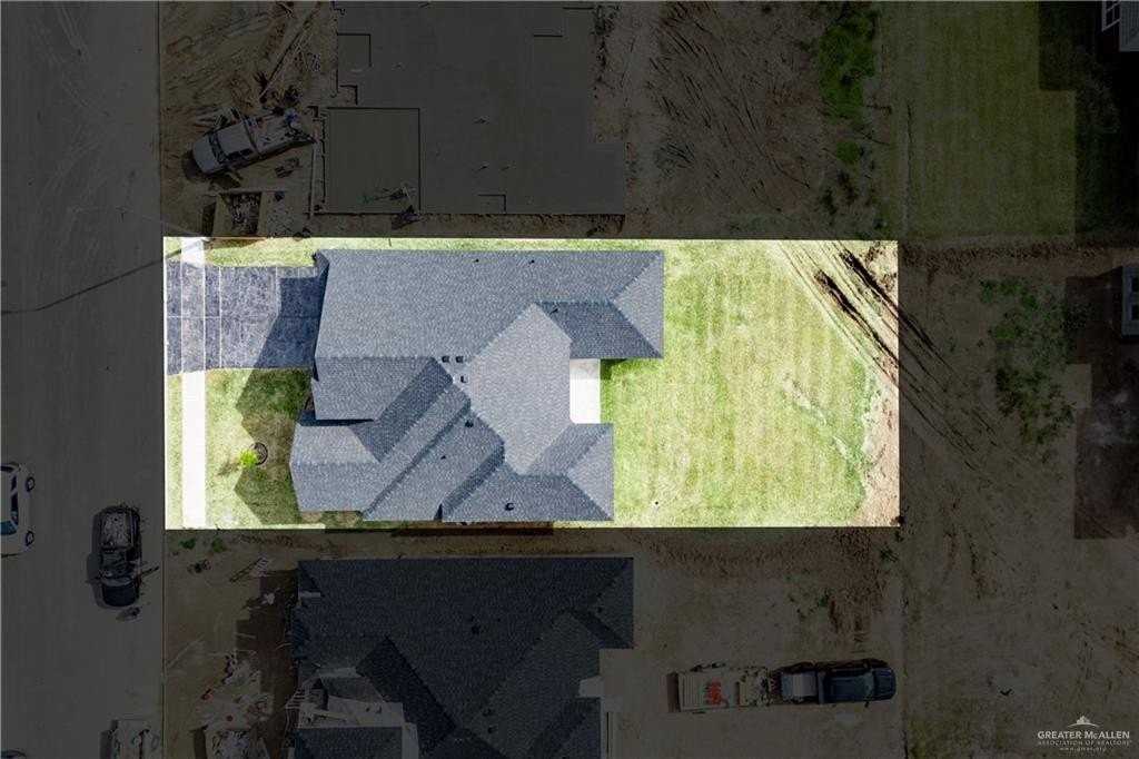 1013 Magnolia St - Photo 5 of 24