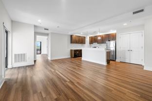 1040 Kennedy Blvd #305 - Photo 1 of 1
