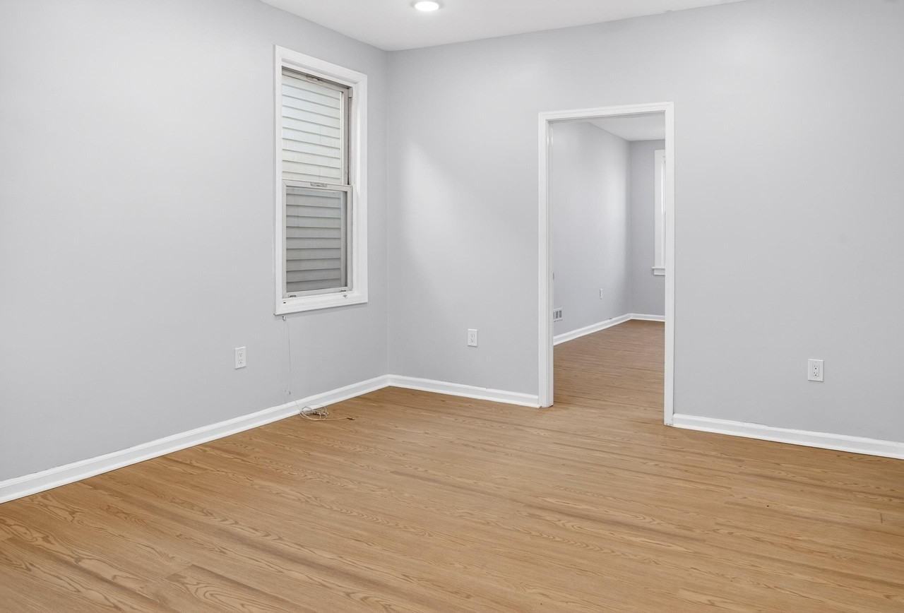 12 E 49th St #2 - Photo 4 of 28