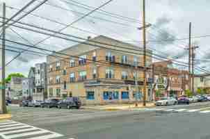 featured image of 1058 Avenue C #5