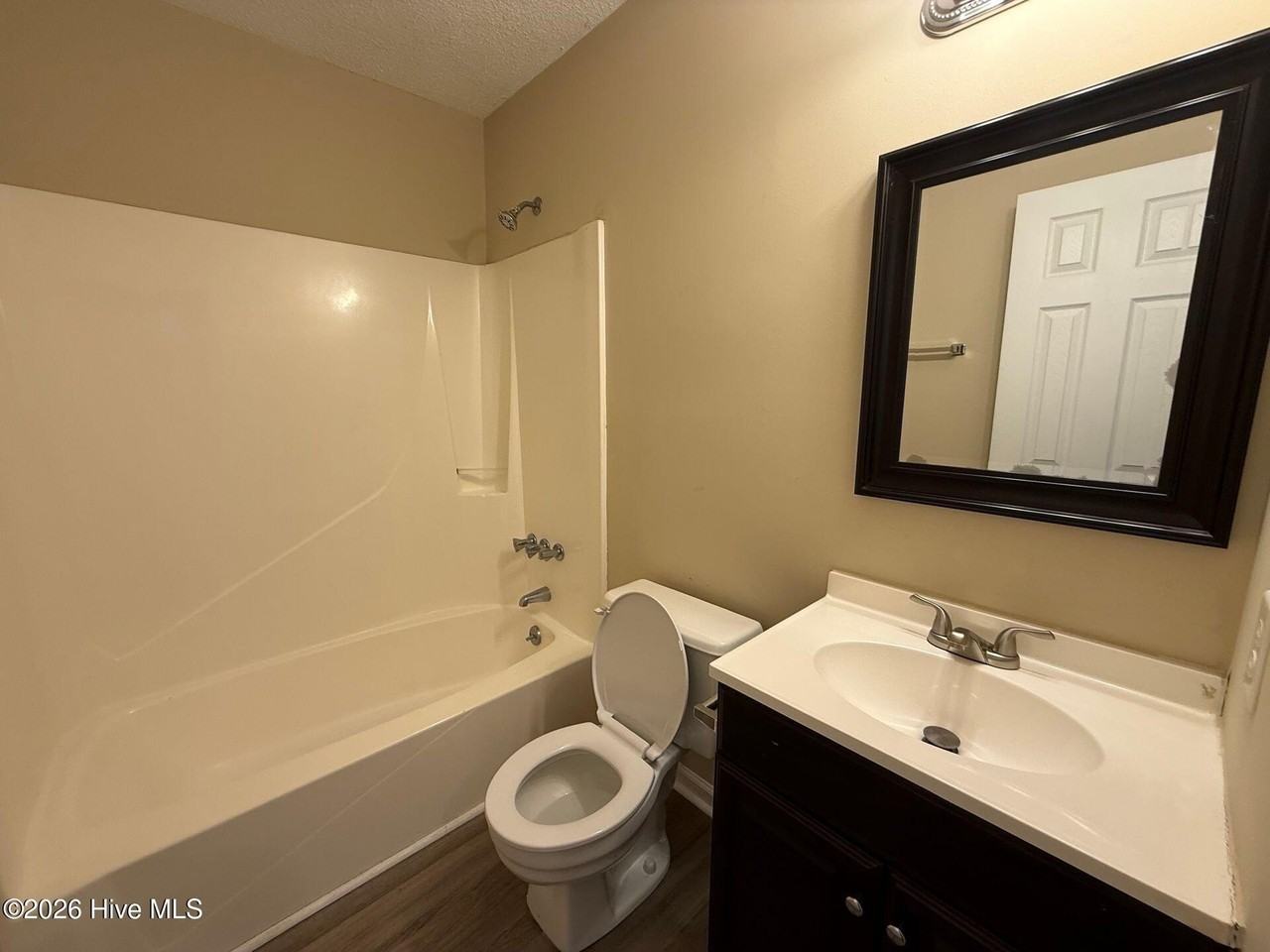 315 W Frances St - Photo 7 of 7