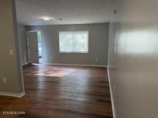 725 W Casey Dr #3 - Photo 4 of 10