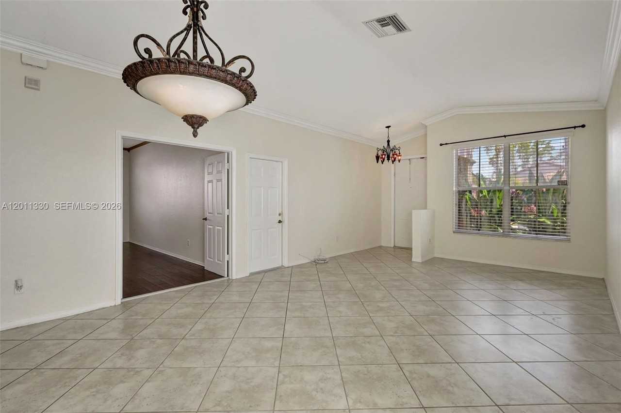 8481 Siciliano St #8481 - Photo 5 of 50