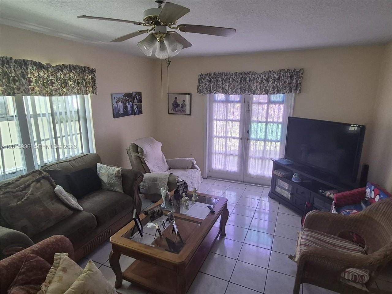 2018 Sw 58th Ct - Photo 4 of 41