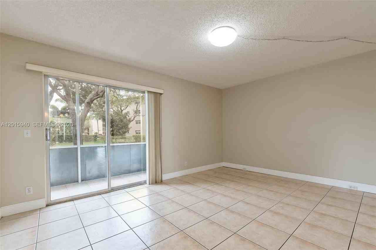 13355 Sw 9th Ct #104H - Photo 5 of 21