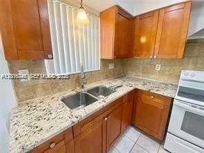 2345 Douglas St #0 - Photo 4 of 41