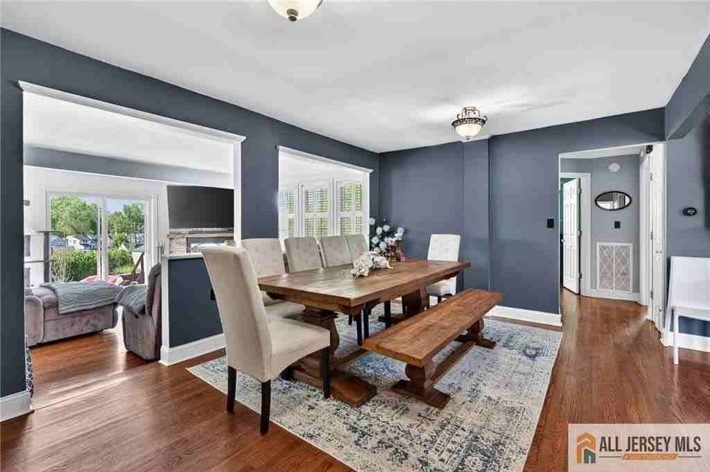 177 Midfield Rd - Photo 4 of 23
