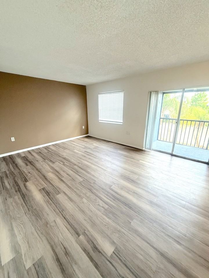 2515 N Alafaya Trl #28 - Photo 3 of 14