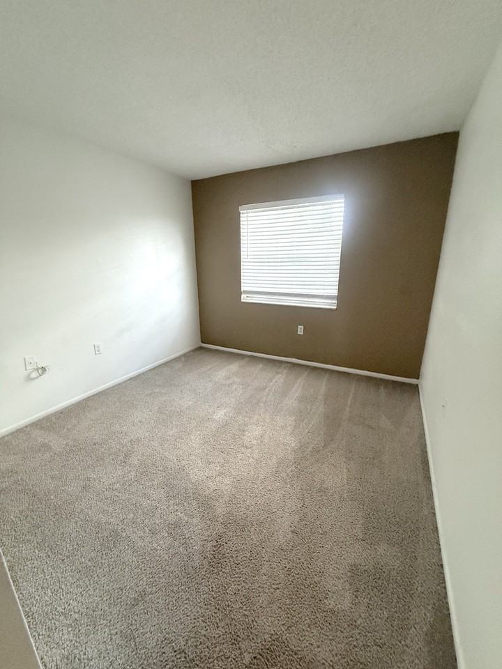 2515 N Alafaya Trl #28 - Photo 4 of 14