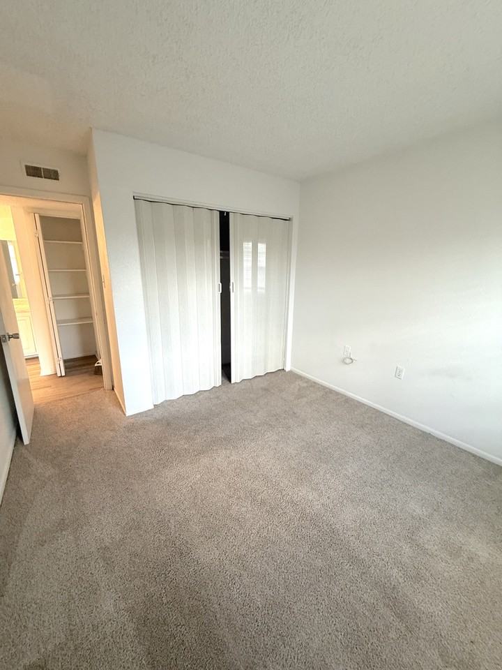 2515 N Alafaya Trl #28 - Photo 6 of 14