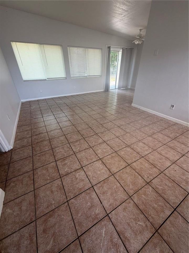 720 Faber Dr - Photo 7 of 13