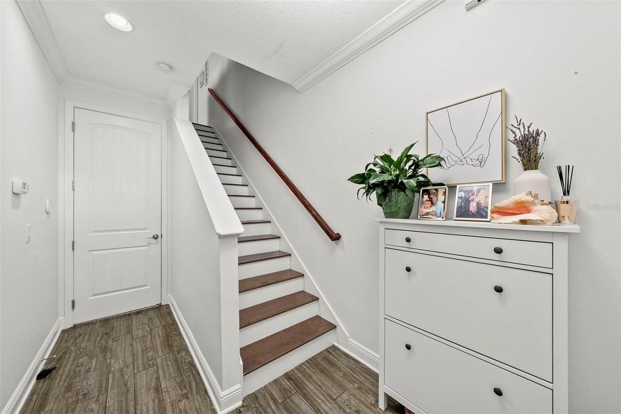 420 S Lincoln Ave - Photo 3 of 47