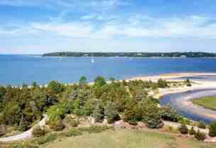 224 Centre Island Rd - Photo 1 of 1