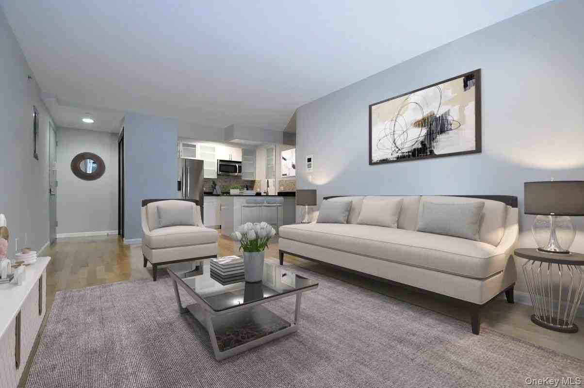 3080 21st St #4E - Photo 5 of 14