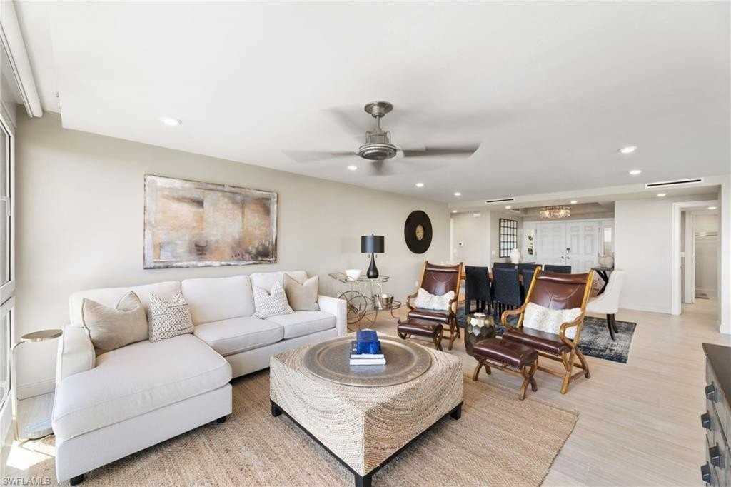 4031 Gulf Shore Blvd N #7D - Photo 7 of 48