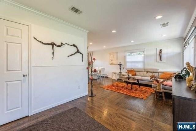 326 Brookside Ave - Photo 6 of 27