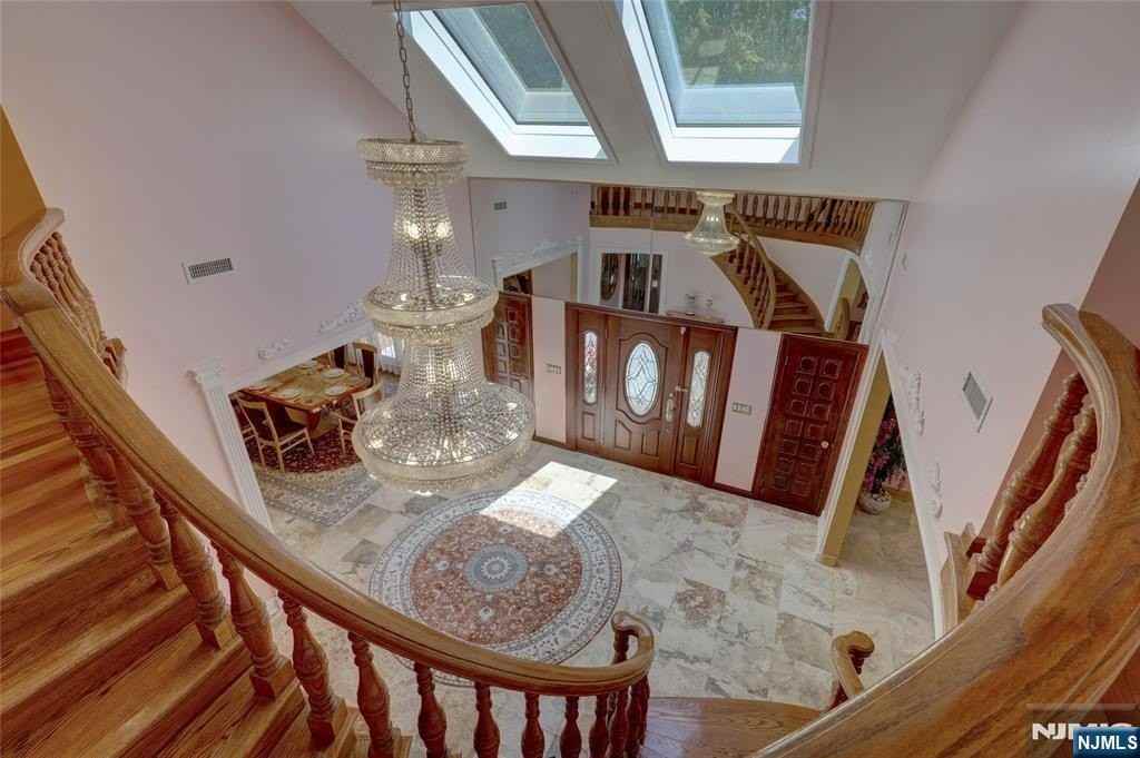 91 Chestnut Ridge Rd - Photo 7 of 50