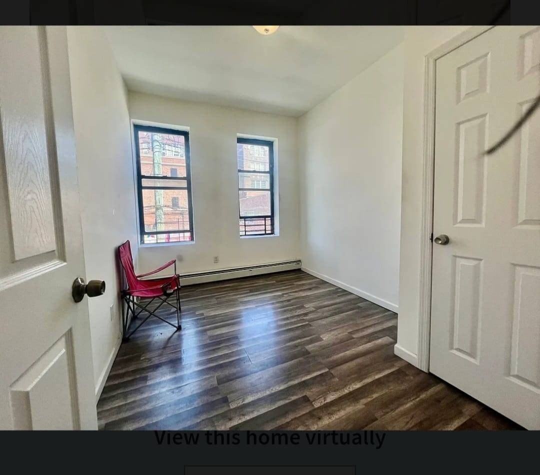 580 Georgia Ave #2F - Photo 5 of 8