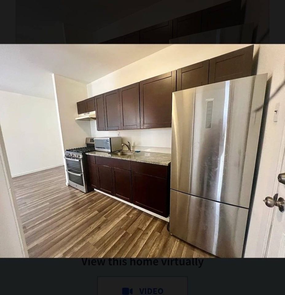 580 Georgia Ave #2F - Photo 6 of 8