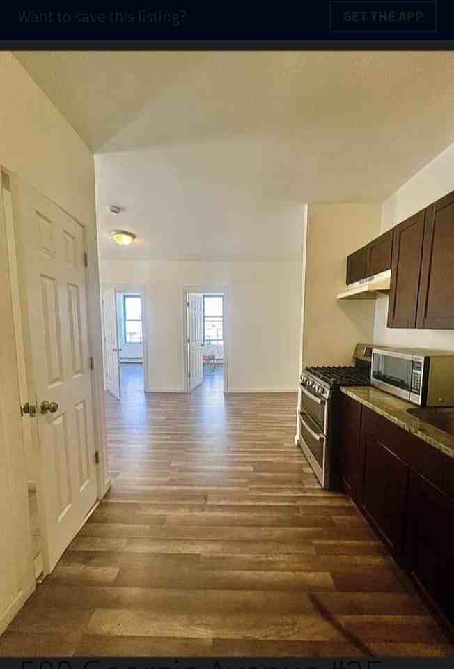 580 Georgia Ave #2F - Photo 7 of 8