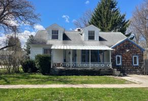 featured image of 26 Grove Ave
