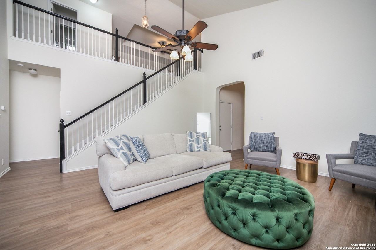 120 Jolie Cir - Photo 7 of 33