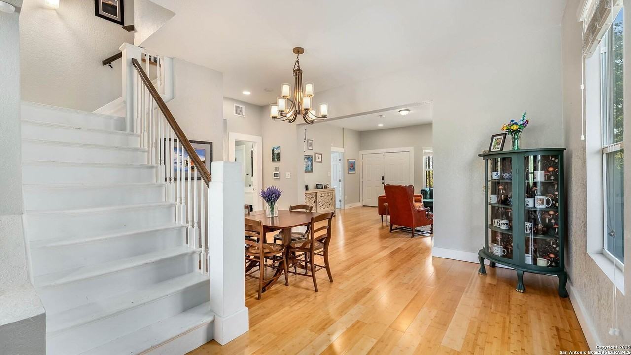 801 W Mulberry Ave - Photo 6 of 25
