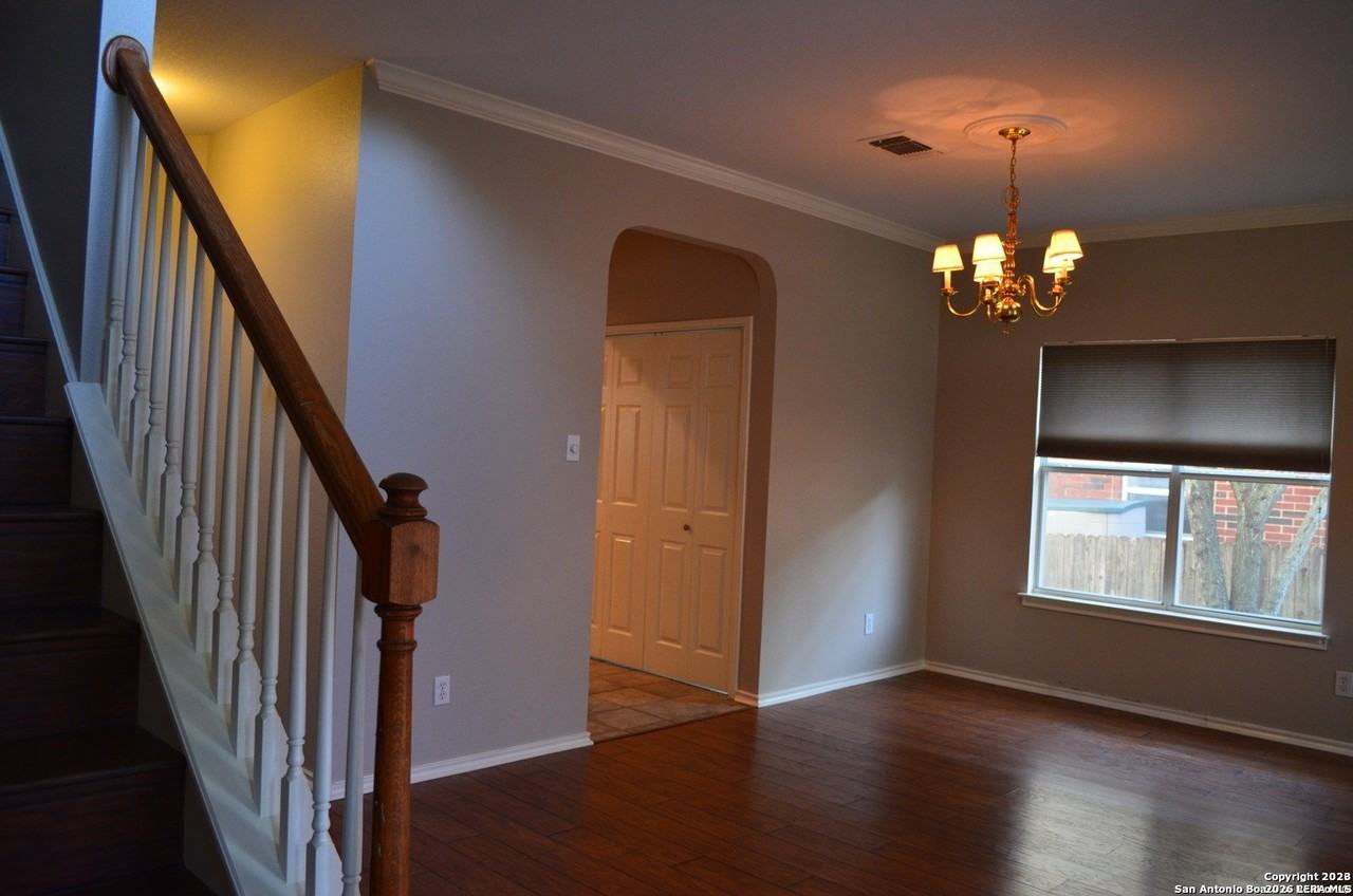 11818 Barkston Dr - Photo 4 of 4