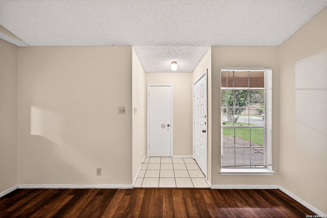 5630 Rose Dawn - Photo 6 of 31