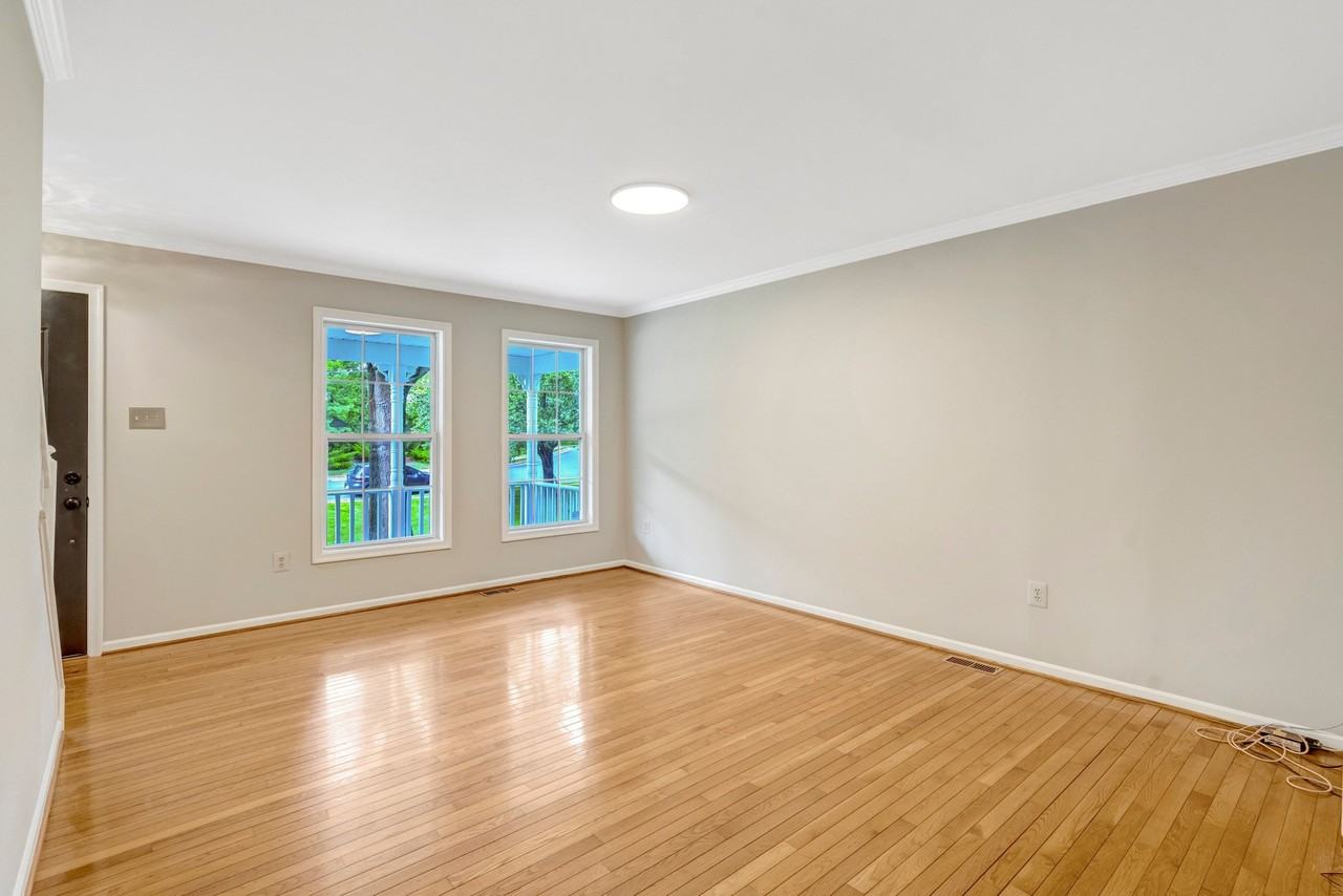 10929 Park Rd #1 - Photo 5 of 50