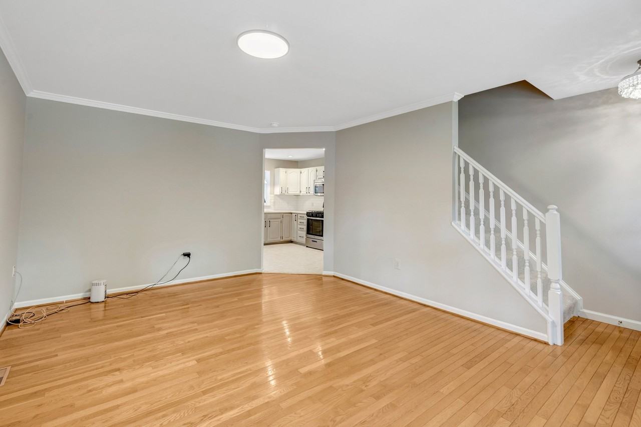 10929 Park Rd #1 - Photo 7 of 50