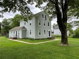 featured image of 3560 Kingstown Rd #1
