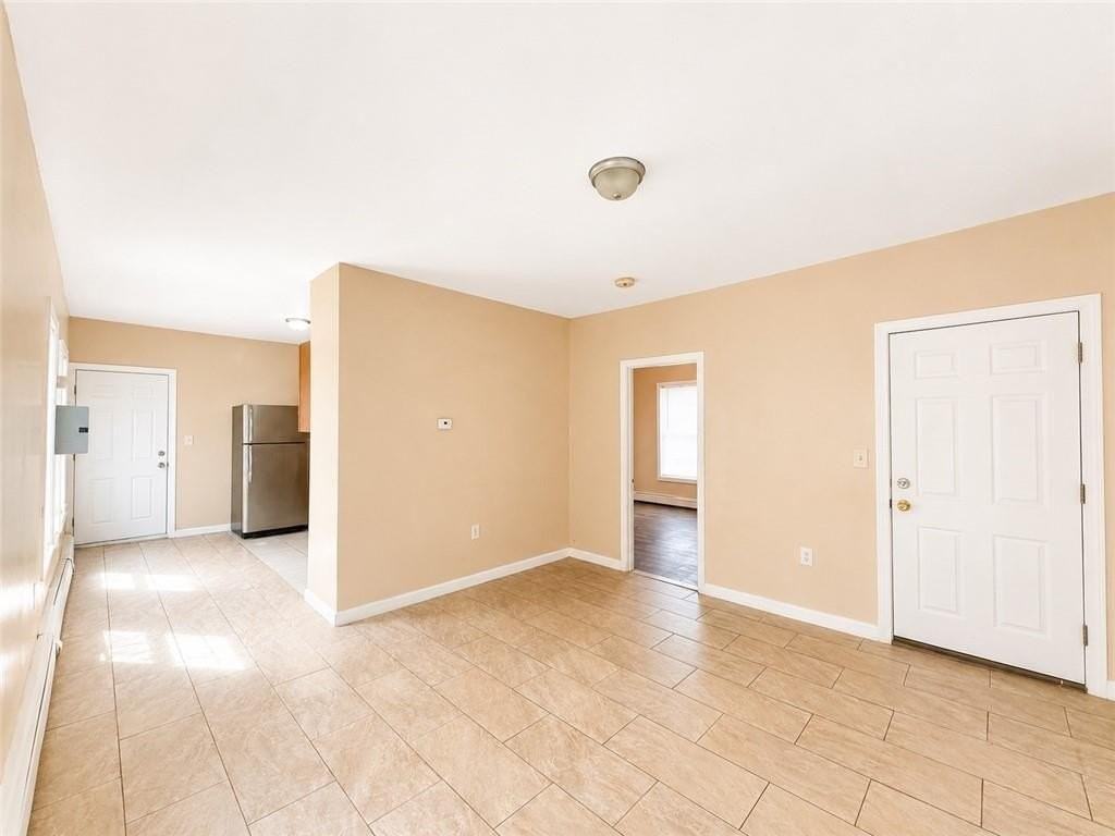 6 Bloomingdale Ave #1 - Photo 4 of 10