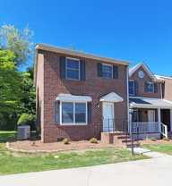 807 Edgemont North St Ne Apt A #Apt A - Photo 1 of 1