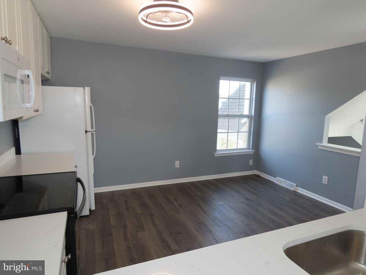 104 E Sheldrake Cir - Photo 6 of 12