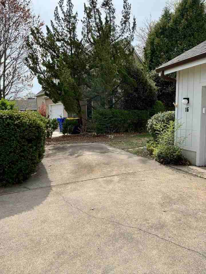 16 Colgate Dr - Photo 2 of 28