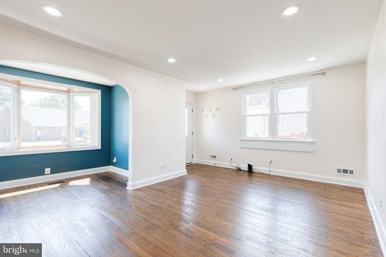 406 N St Se - Photo 5 of 25