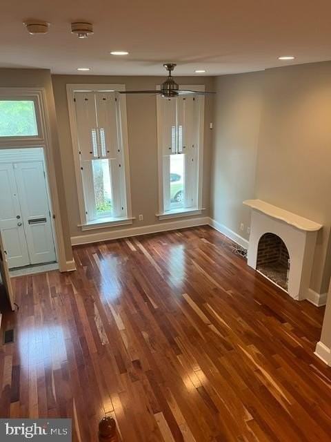 411 E Lafayette Ave - Photo 6 of 39