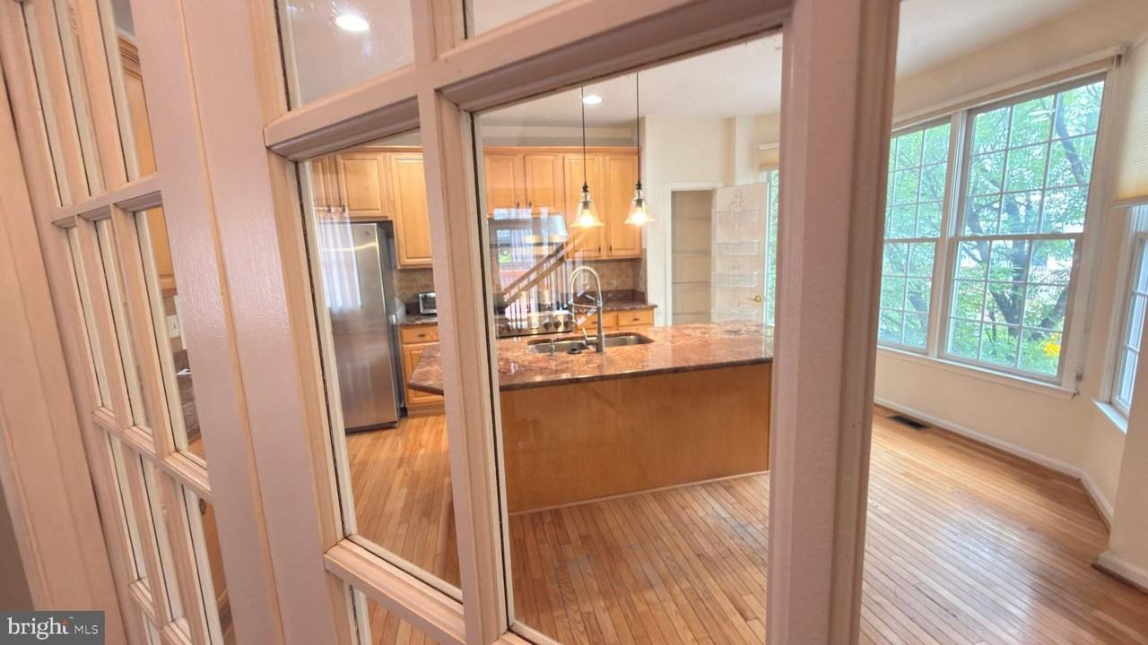 6024 Stonehenge Pl #25 - Photo 5 of 40