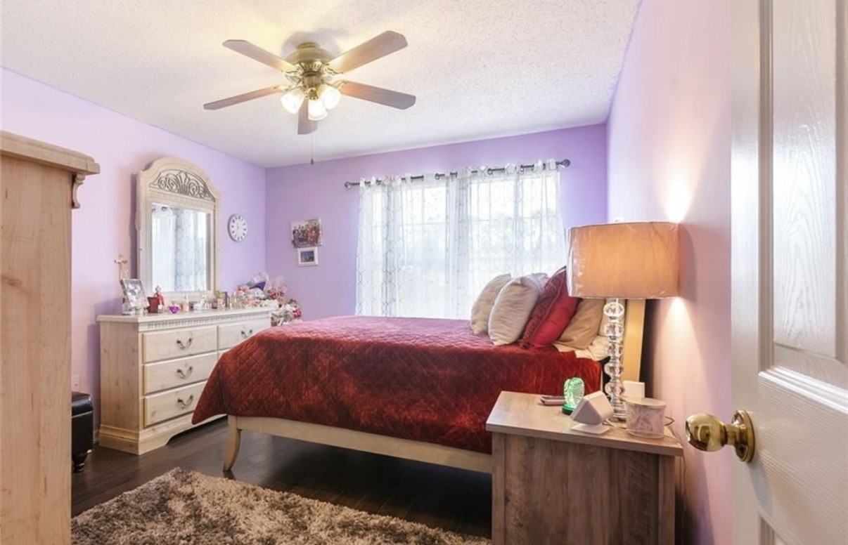 6545 Lauren Dr - Photo 4 of 14