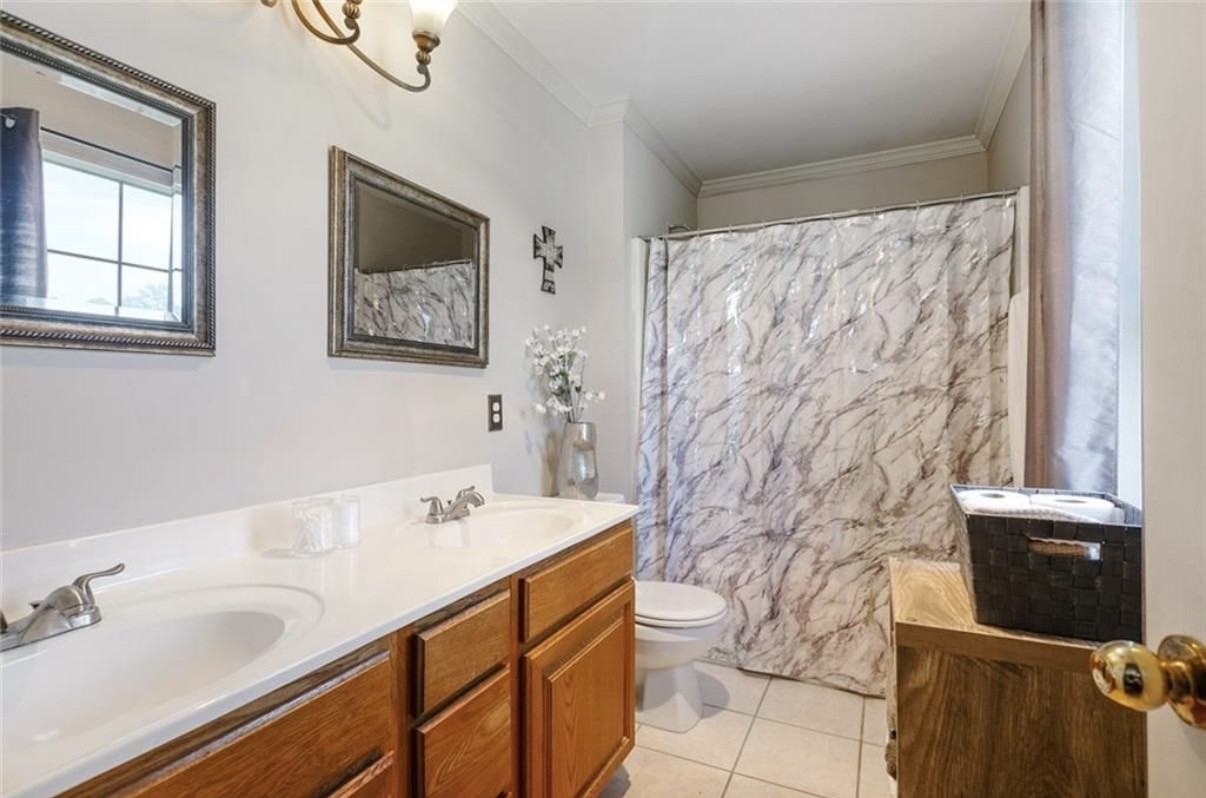 6545 Lauren Dr - Photo 6 of 14