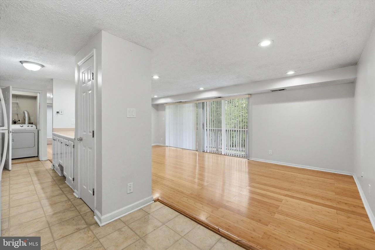 100 Kenwood Dr - Photo 4 of 15