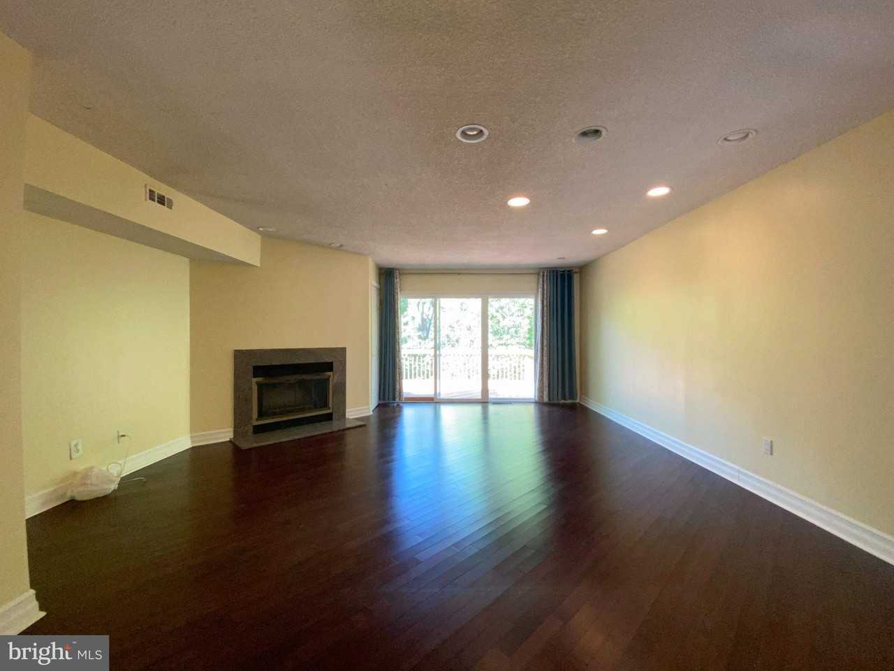326 Brigade Ct - Photo 7 of 48
