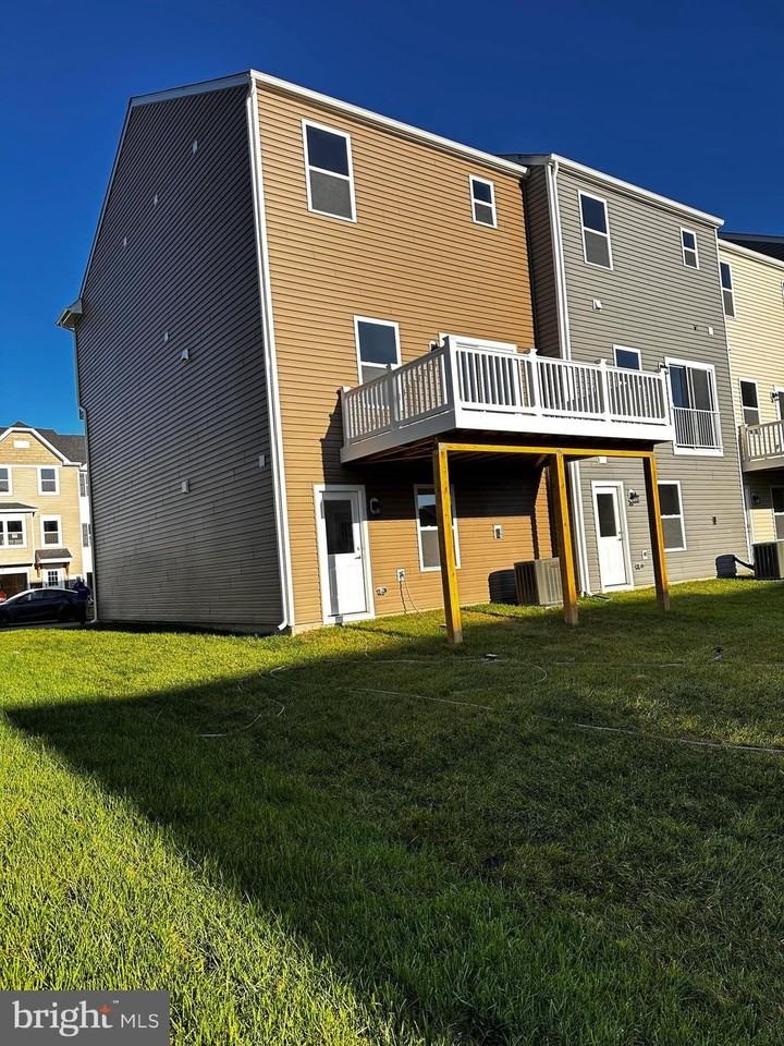30 Trotting Rd - Photo 5 of 50