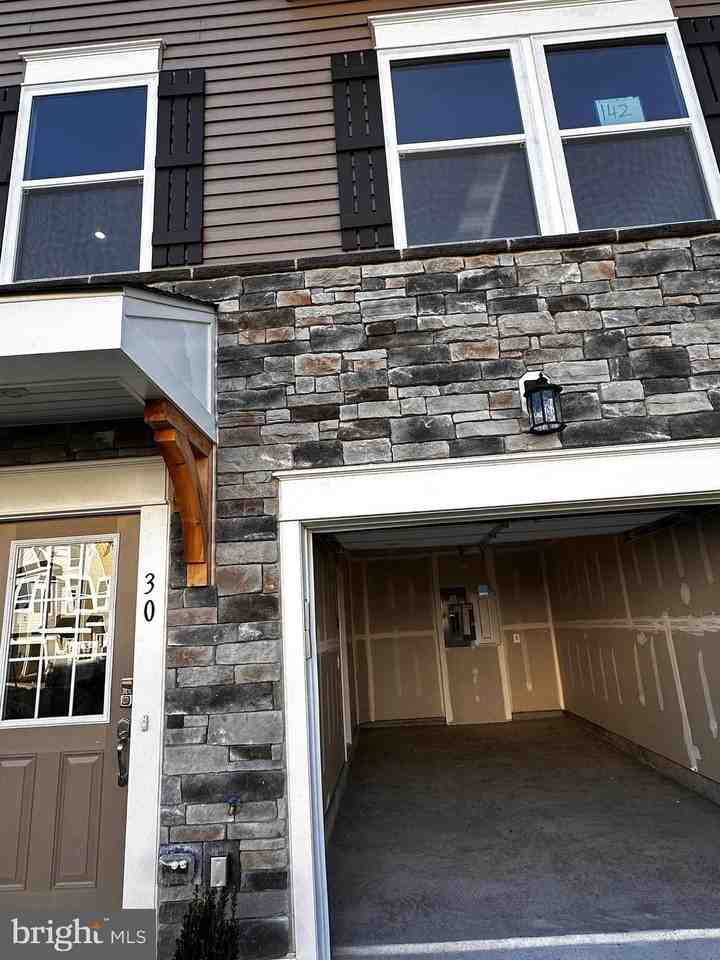 30 Trotting Rd - Photo 7 of 50