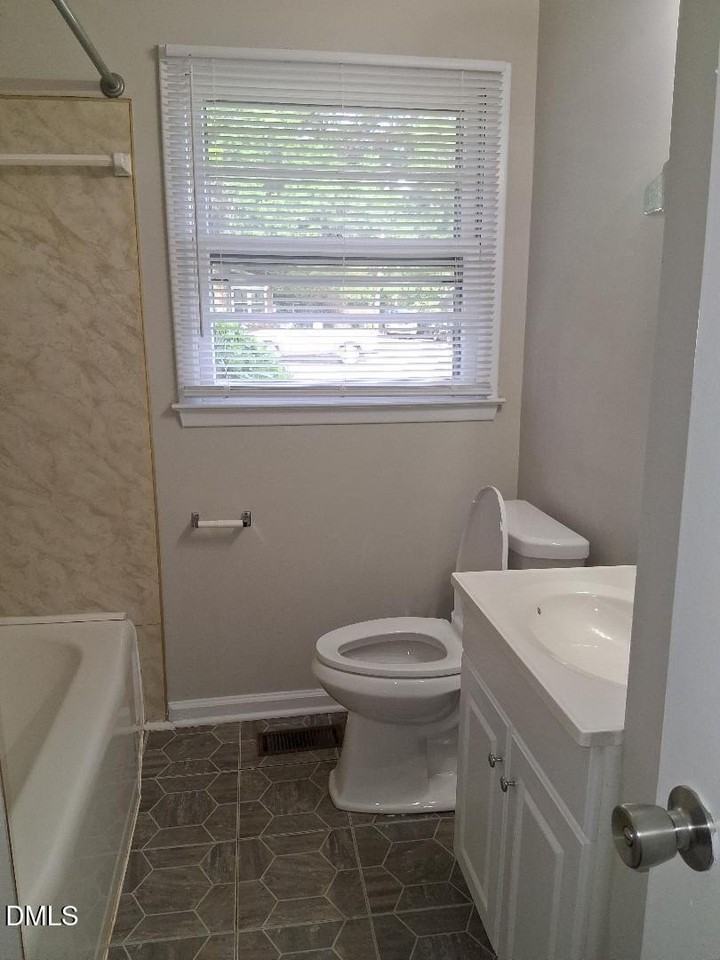 506 Beverly Dr - Photo 6 of 9
