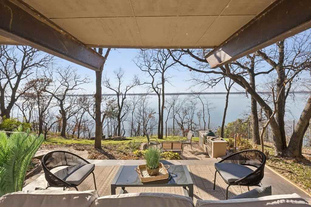 540 Diamond Point Dr - Photo 2 of 28