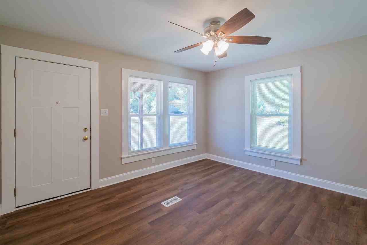 69 Lowe Ave Nw #1 - Photo 5 of 35