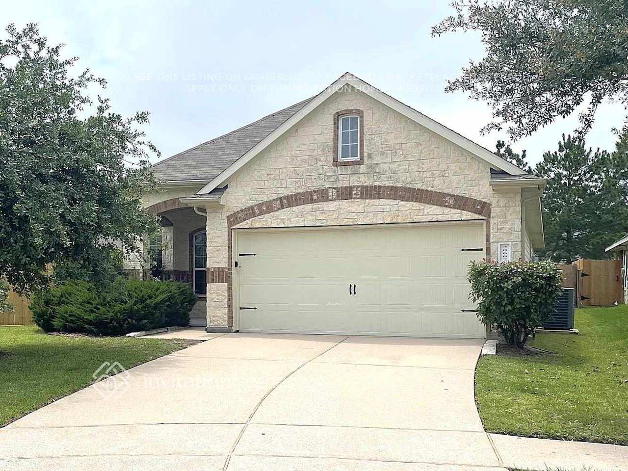 30607 Gardenia Trace Dr